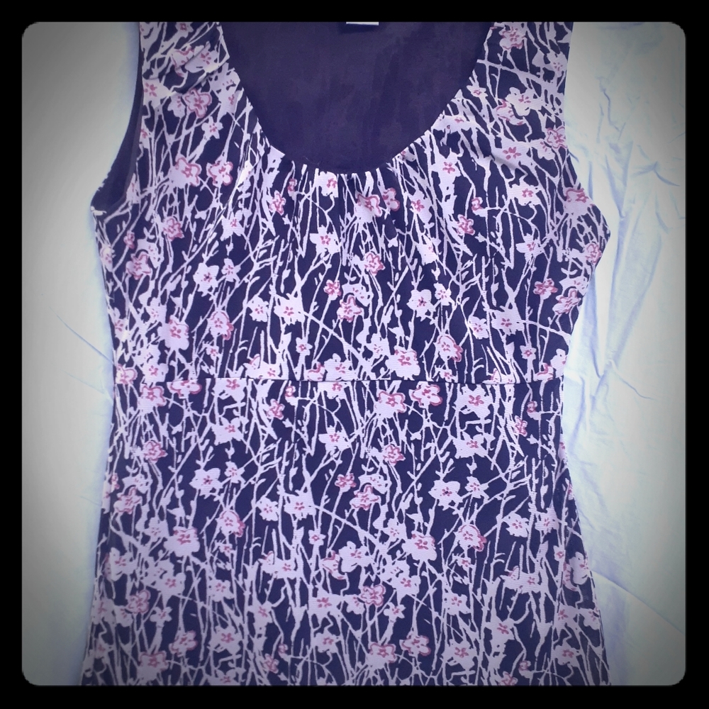 Nine & co top